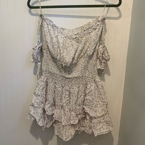Forever 21 floral ditsy ruched romper